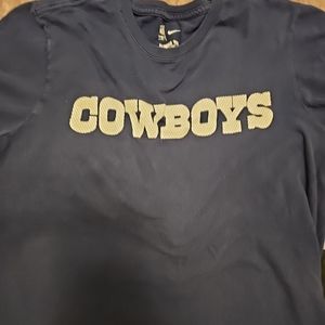 Medium cowboys shirt
